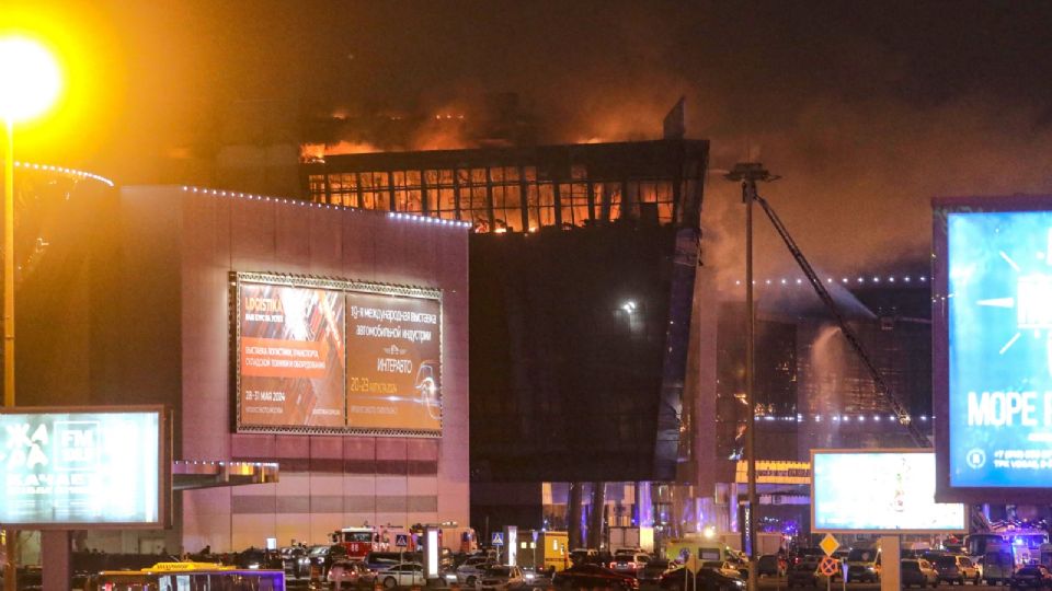 Hasta el momento no se reportan mexicanos víctimas de atentado en Crocus City Hall, en Moscú