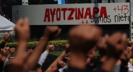 Centro Prodh llama a AMLO a dialogar con familias de Ayotzinapa