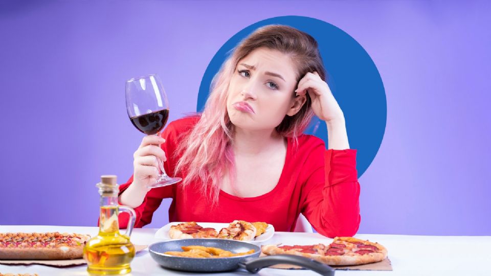 ¿Cuáles son los efectos negativos de cenar muy tarde?