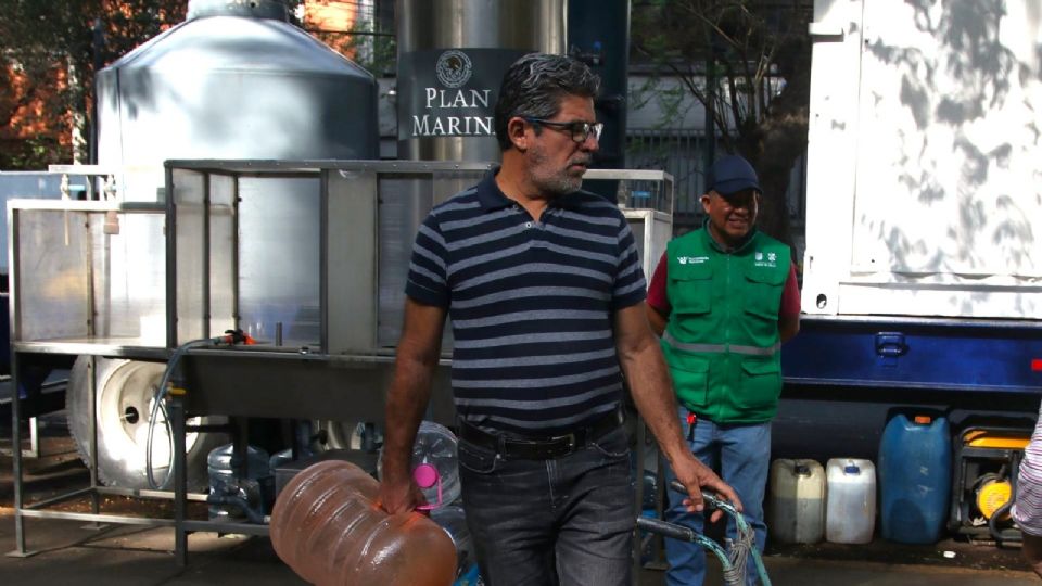 Continúa revisándose el caso del agua contaminada en la Benito Juárez.