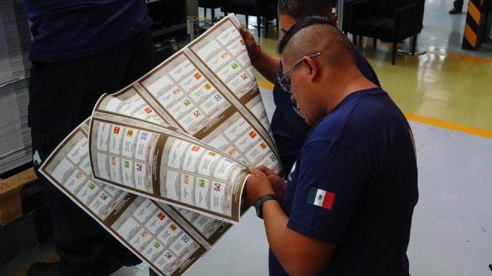 Talleres Gráficos de México hizo la entrega de boletas y documentación electoral.