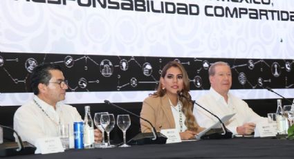 Evelyn Salgado firma convenio de colaboración para impulsar la educación financiera en MiPyMEs