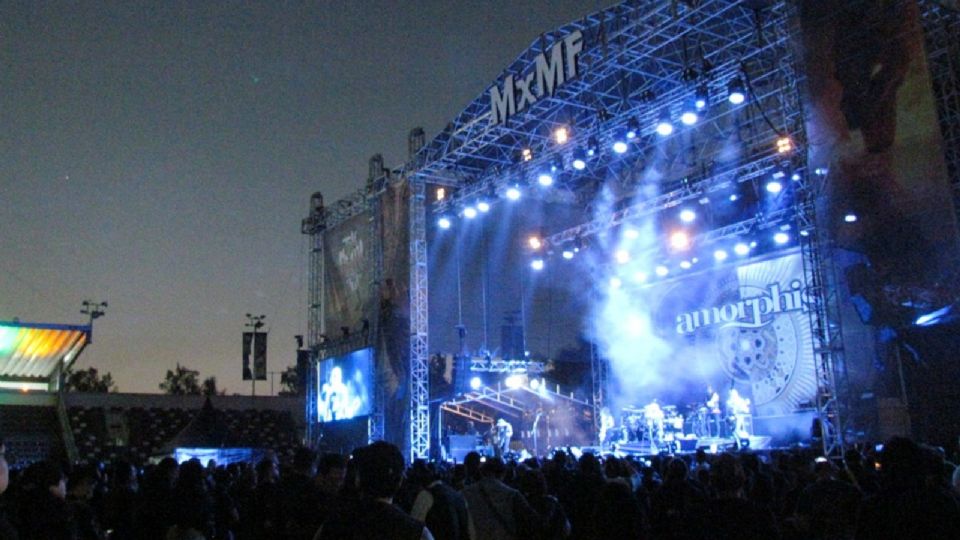 Vista del escenario de la primera edición de The Metal Fest Mx en el Velódromo Olímpico (13 abril 2024)