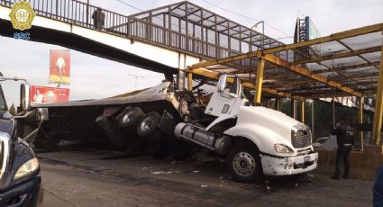 GCDMX: Volcadura de tráiler no dañó infraestructura operativa de la Línea 5 del Metro