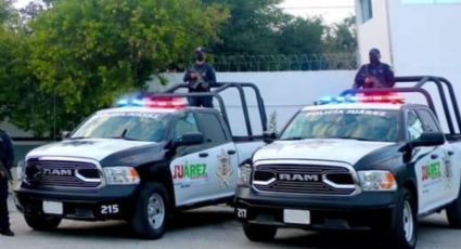 Vecinos atacan con tubos y dejan heridos a policías de Juárez