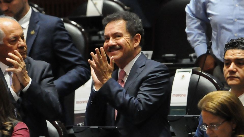 El legislador por Morena, había fijado como fecha para el inicio de la discusión de dictámenes en el Pleno, el pasado 15 de abril.