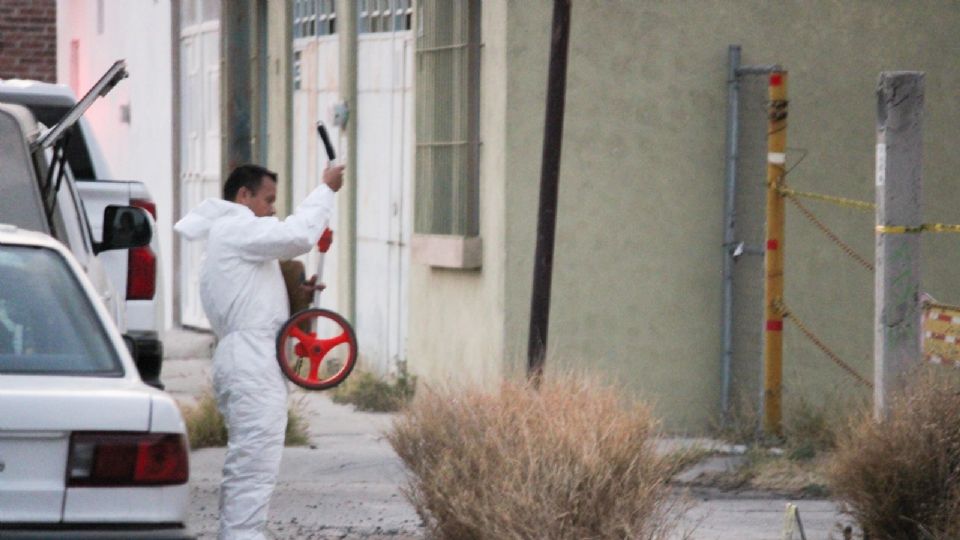 Dos paramédicos fueron asesinados a balazos, posteriormente sus asesinos le prendieron fuego a su ambulancia.