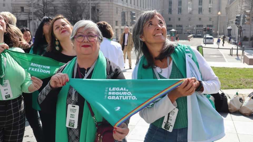 Mujeres que participan en una manifestación a favor del aborto.