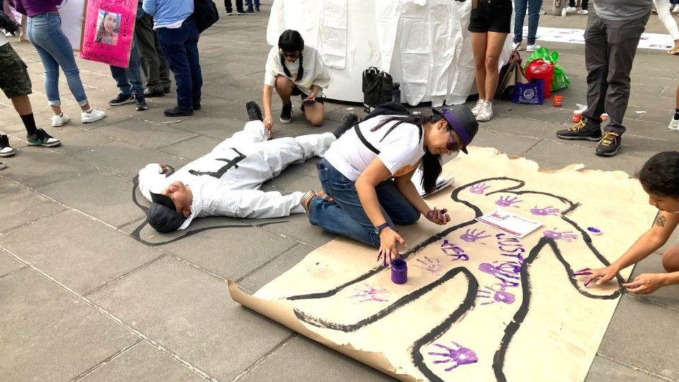 Madres buscadoras se preparan para su marcha en CDMX.