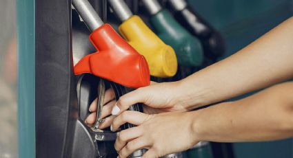¿Qué le pasa a tu auto si mezclas la gasolina premium con la magna?