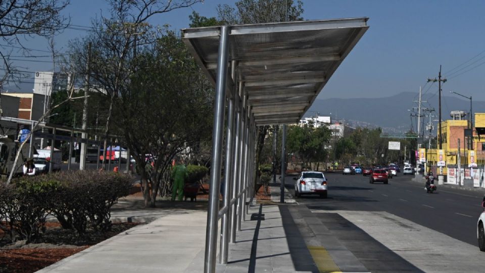 Aspectos de las obras del Trolebús por avenida Aztecas.