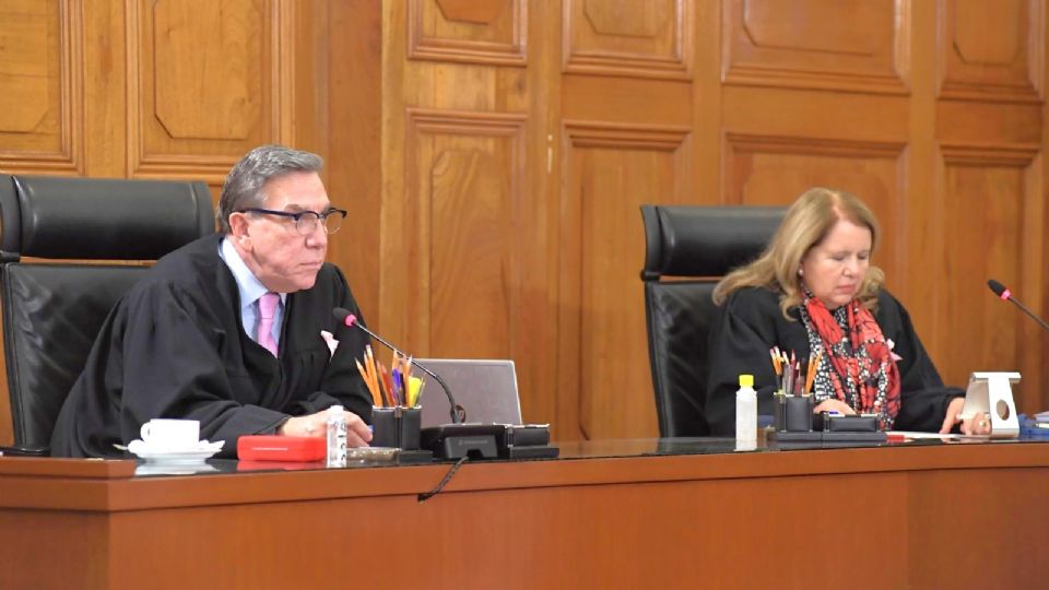 El ministro Javier Laynez Potisek durante la sesión en la Segunda Sala de la Suprema Corte de Justicia de la Nación.