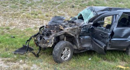 Volcadura en autopista a Laredo deja un muerto y dos heridos en Sabinas Hidalgo