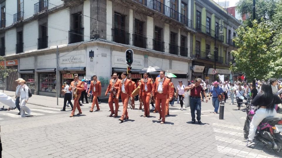 Marcha pro taurinos; piden preservar culturas y tradiciones