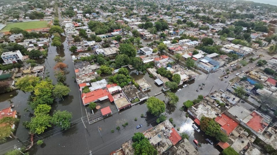 Por fuertes lluvias, aplican Plan Marina en Chuetumal, Quintana Roo