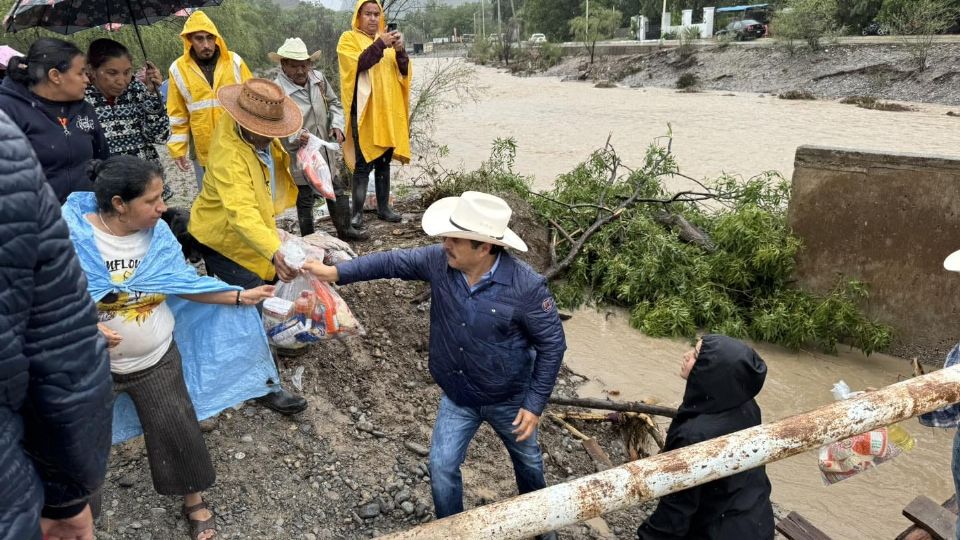 Juan Espinoza buscara que se declare zona de desastre el Sur de Nuevo León