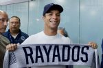 Óliver Torres ya está en Monterrey y emociona a todos los Rayados con sus primeras palabras