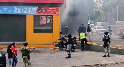 Sicarios atacan tiendas de conveniencia y vehículos en Uruapan