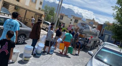 Pastores de Santa Catarina apoyan con pipas para el abasto de agua de los pobladores