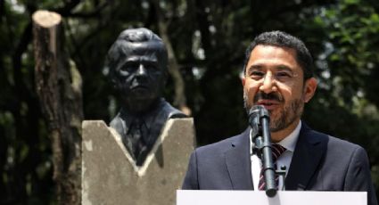 Erigen busto de Porfirio Muñoz Ledo