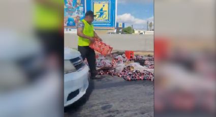 Accidente de tráiler provoca rapiña de refrescos en Gonzalitos | VIDEO