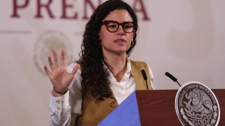 La actual secretaria de Gobernación felicitó, a través de sus redes, a Rosa Icela Rodríguez por su nombramiento.