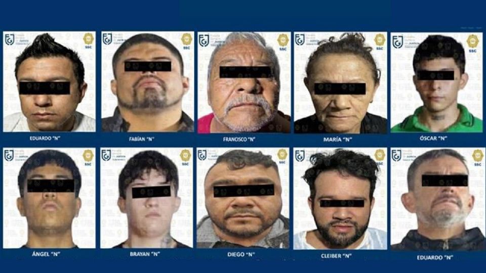 Les hallaron chalecos balísticos y cargadores con siglas CJNG, armas, droga y vehículos.