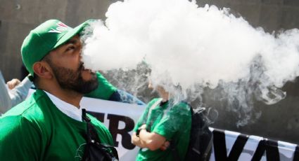 Diputados aprueban reforma para prohibir cigarrillos electrónicos y vapeadores