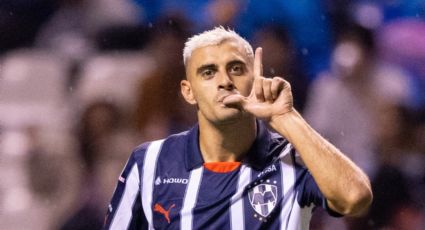 Rayados vence 2-1 a Puebla y escala al liderato del Apertura 2024