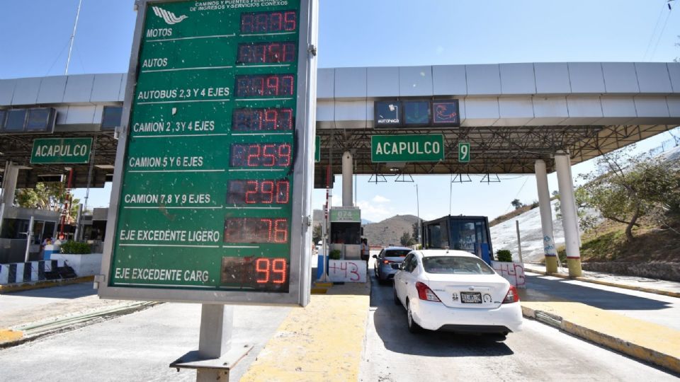 Checa cuáles son las plazas de cobro que reanudarán el peaje.