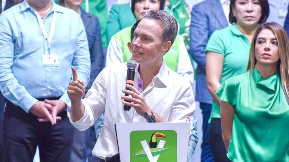 Manuel Velasco Coello será coordinador de los senadores del ecologista.
