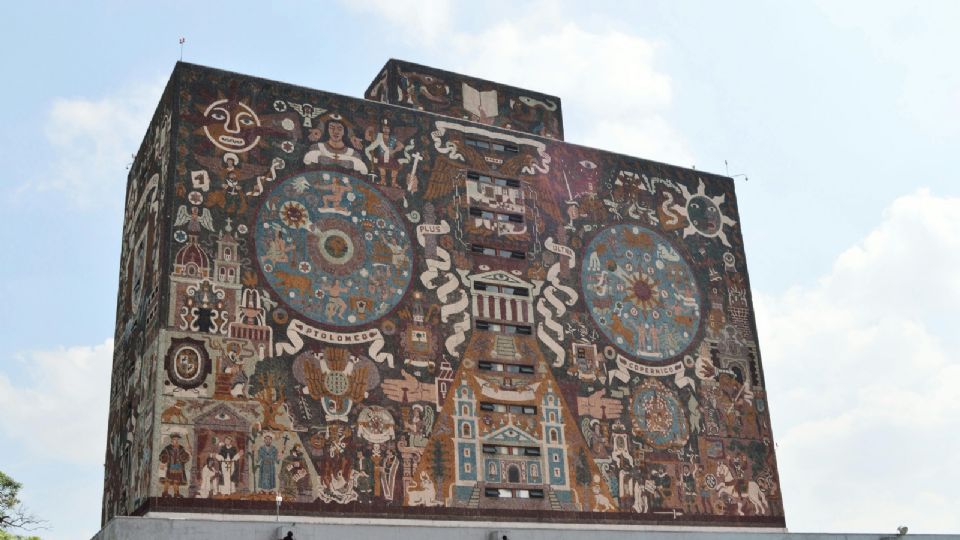 La UNAM fue homenajeada en el Senado.