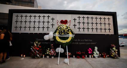 Casino Royale: Develan memorial para víctimas a 13 años de la tragedia