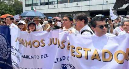 Estudiantes de derecho piden ser escuchados en el Congreso de la Unión