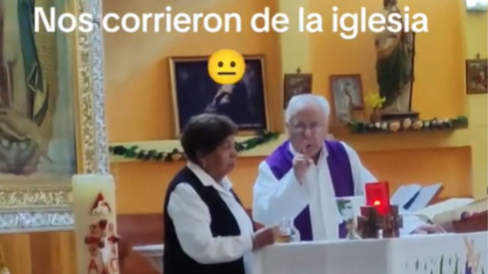 El sacerdote le solicitó a la madre de familia que se retirara de la iglesia porque los gritos del bebé aparentemente lo distraían.