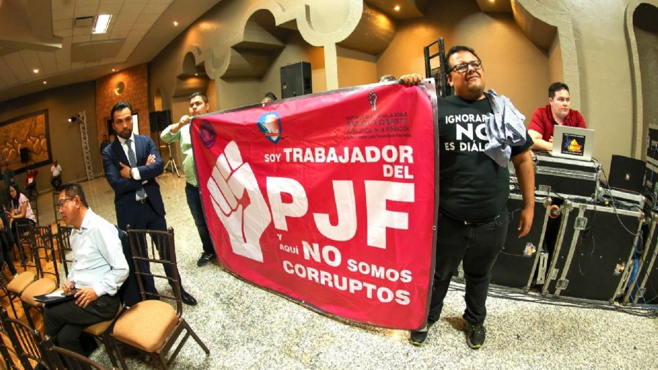 Trabajadores del Poder Judicial realizaron una protesta.