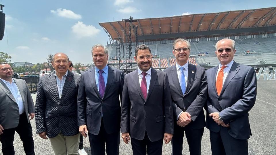 El jefe de Gobierno de la CDMX, Martí Batres, durante la reinauguración del Foro Sol, con un nuevo nombre.