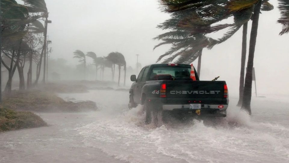 Las zonas costeras, en particular, se encuentran bajo estricta vigilancia por los posibles efectos del huracán.(Créditos:Pixabay)