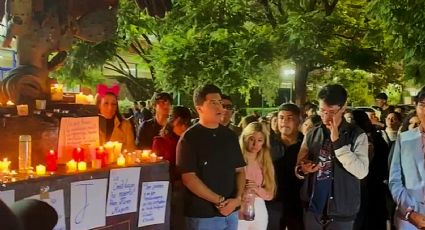 En la Facultad de Derecho realizan alumbrada en rechazo a la aprobación de la reforma Judicial