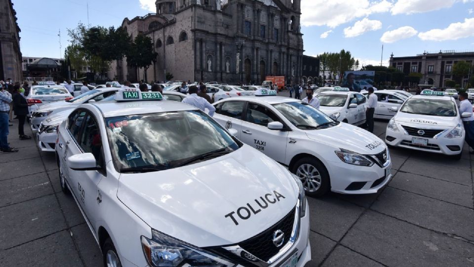 Taxis del Estado de México.