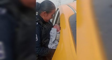 Mujer da a luz en taxi, es auxiliada por policías de Escobedo