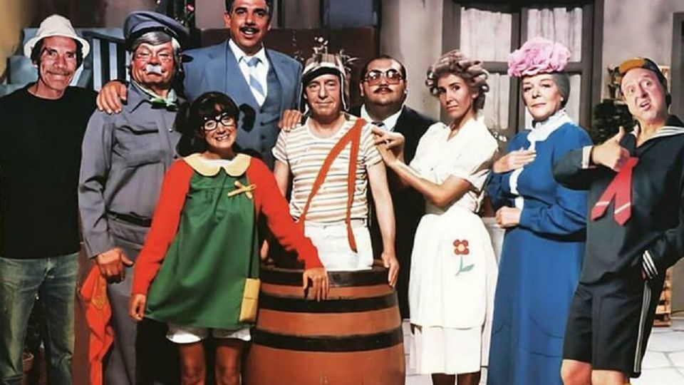 “El Chavo del 8” se destacó por su humor inocente y situaciones cotidianas que reflejaban aspectos de la vida en una vecindad mexicana.
