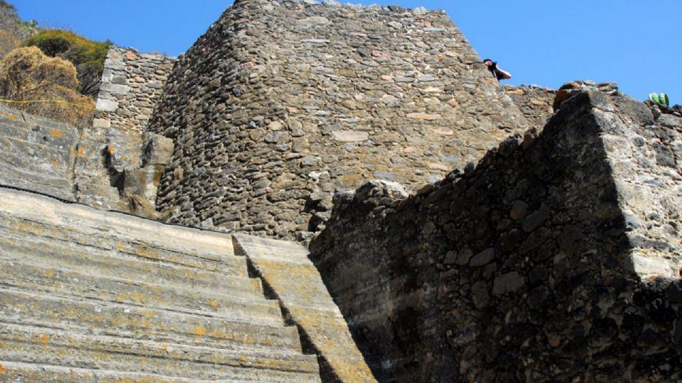 Profepa clausuró obras de construcción de una casa habitación en Malinalco, Edomex.