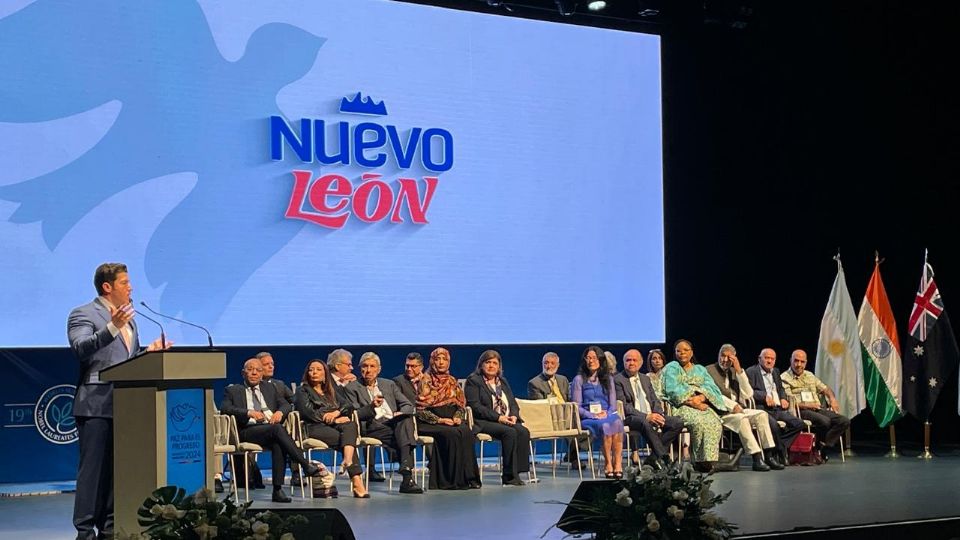 Inicia la Cumbre Mundial de Premios Nobel de la Paz en Nuevo León