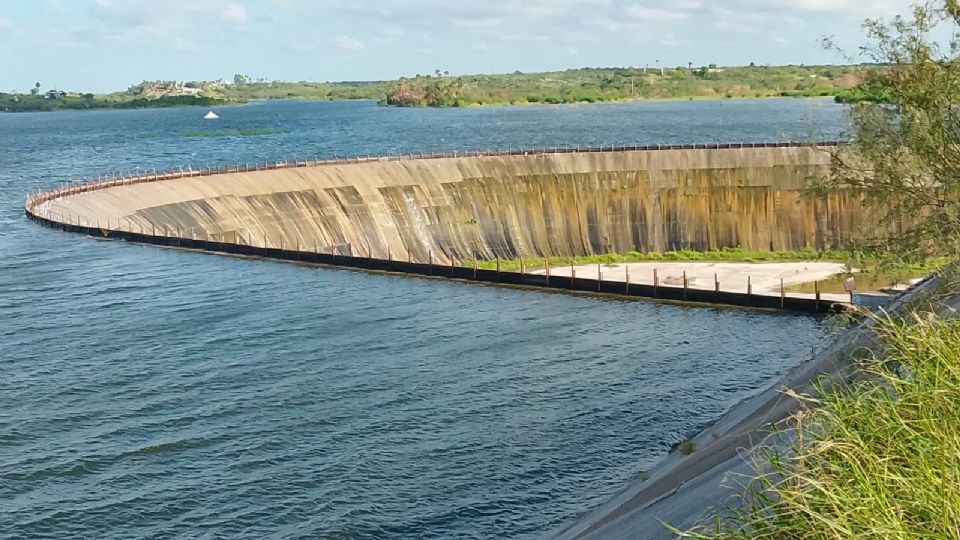 La CONAGUA precisó que las extracciones serán canalizadas a través del río San Juan a la presa Marte R. Gómez en Tamaulipas.