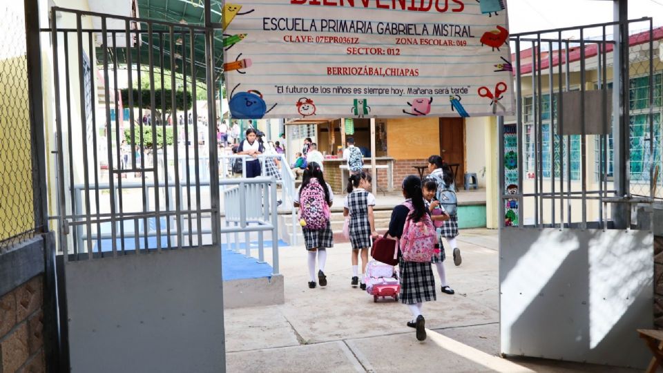 No se tocaron los pendientes en el gobierno de AMLO sobre educación.