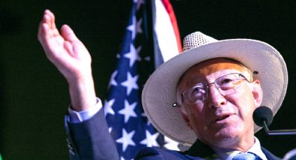 Ken Salazar destaca avances para que aguacates exportados no provengan de huertos ilegales en México