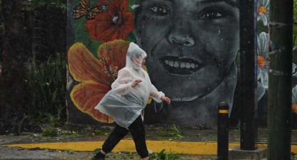 Se fortalece tormenta ‘Helene’ y se debilita ‘John’