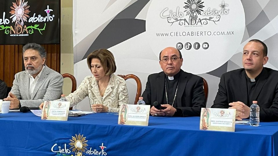 Más de 20 mil personas se reunirán en el Auditorio Nacional el 28 y 29 de septiembre para orar en favor de la presidenta electa Claudia Sheinbaum Pardo.