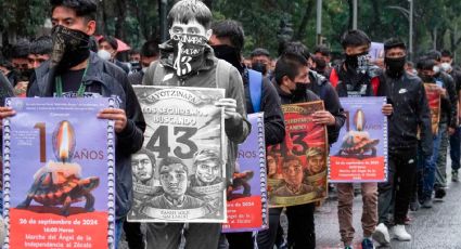 'Familias de normalistas de Ayotzinapa, tan solas como hace 10 años': Héctor Guerrero